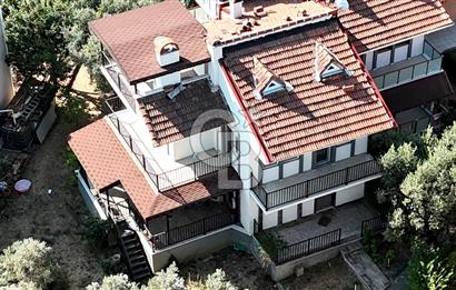 YALOVA ALTINOVA DA 3 KATLI SATILIK MÜSTAKİL EV 
