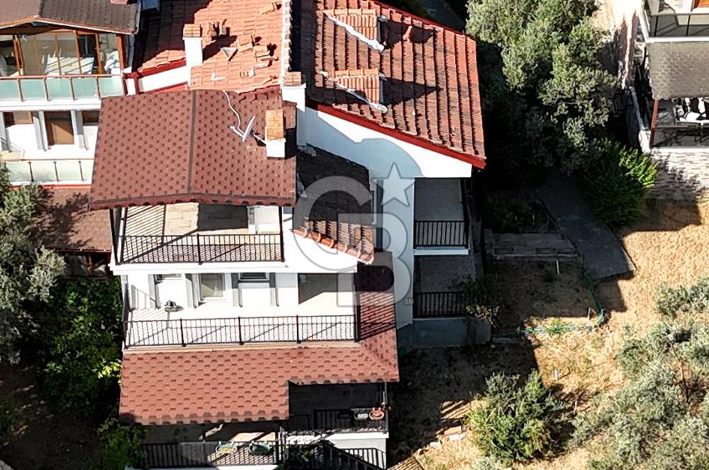 YALOVA ALTINOVA DA 3 KATLI SATILIK MÜSTAKİL EV 