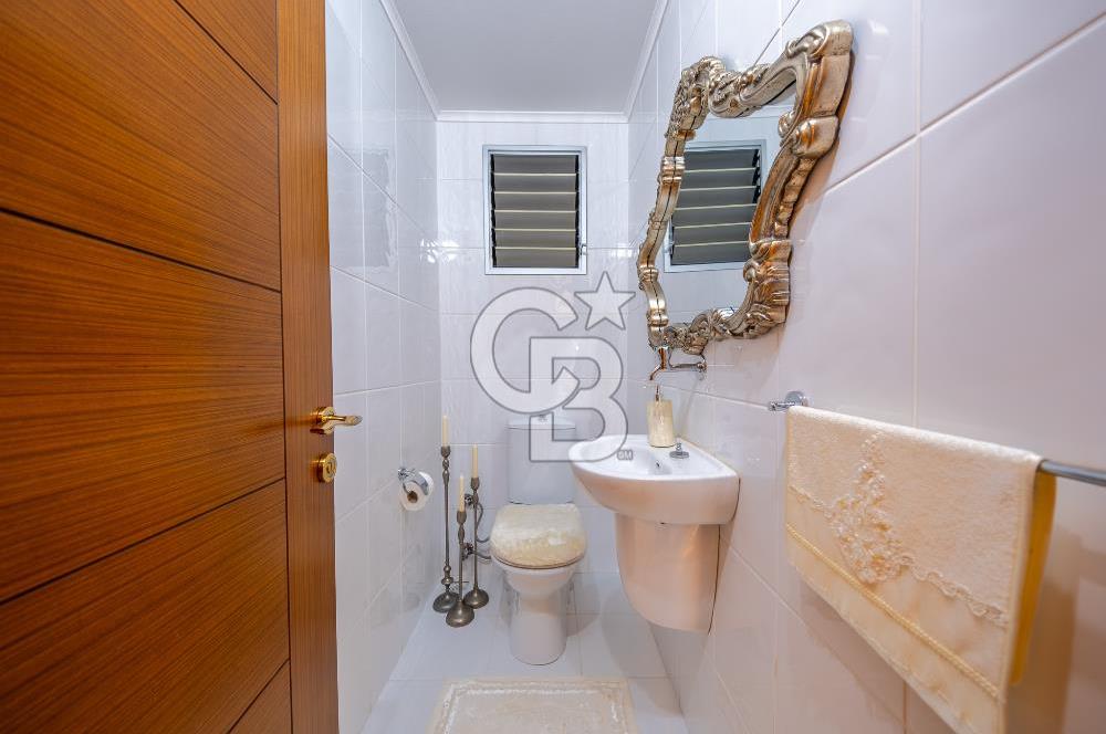 NARLIDERE YENİKALE MAHALLESİNDE 4+1 SATILIK LÜKS DAİRE