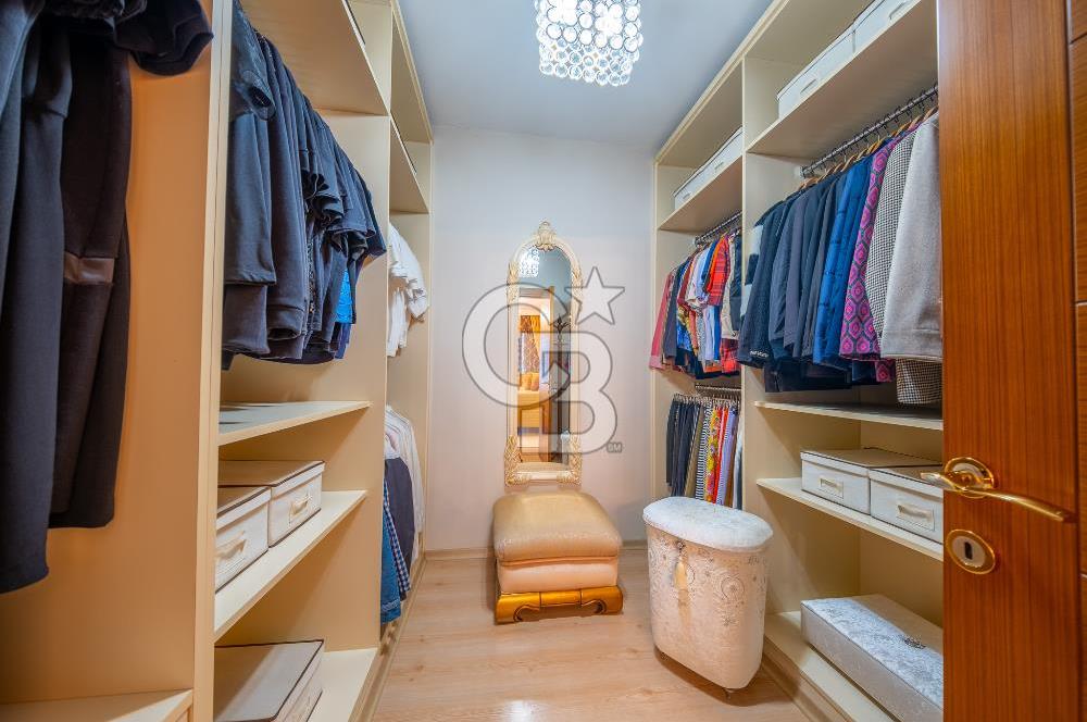 NARLIDERE YENİKALE MAHALLESİNDE 4+1 SATILIK LÜKS DAİRE