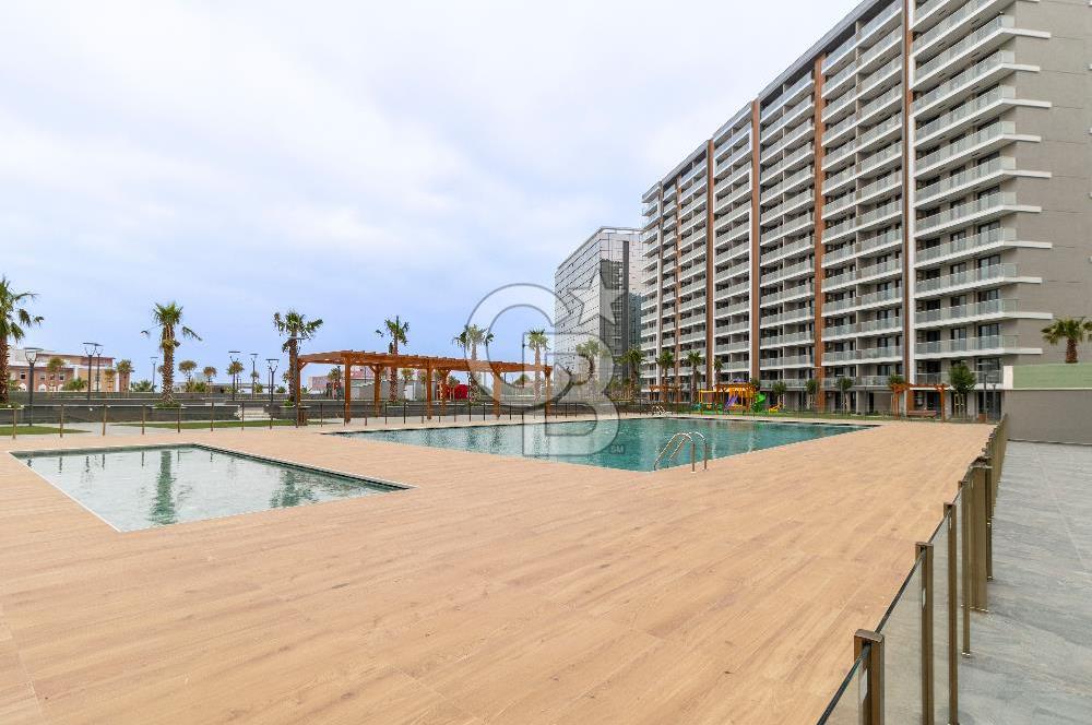 Manisa Meydan Sitesi Havuz Cephe Kiralık 1+1 Daire