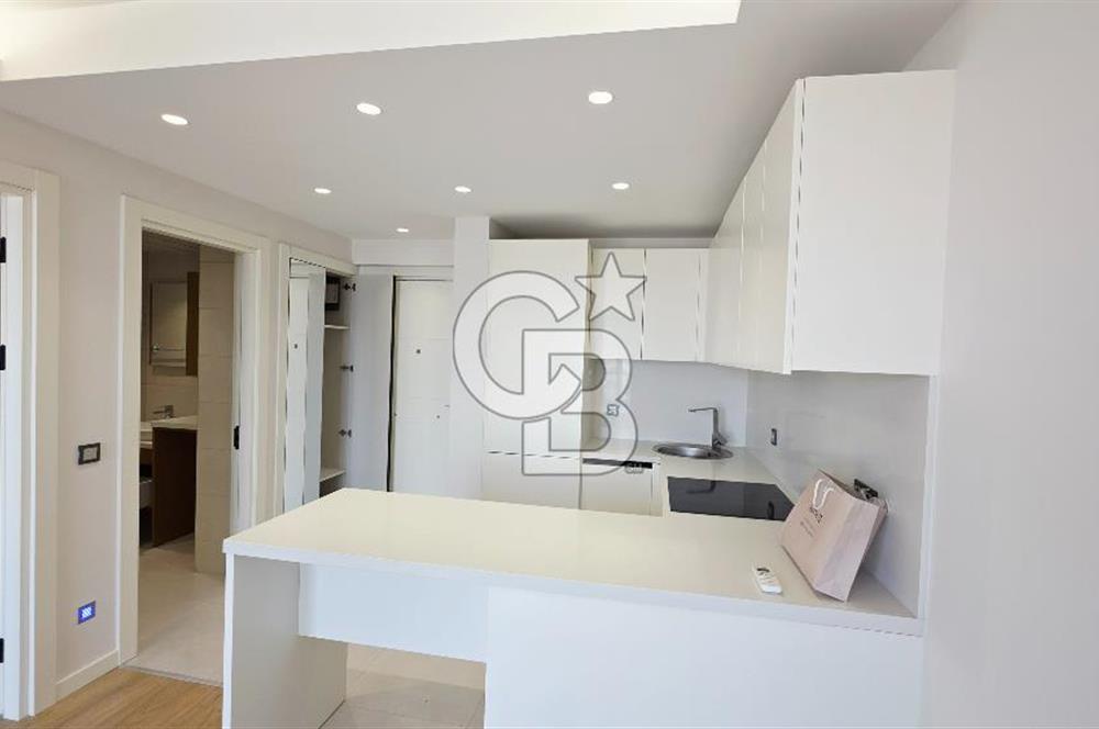 Manisa Meydan Sitesi Havuz Cephe Kiralık 1+1 Daire