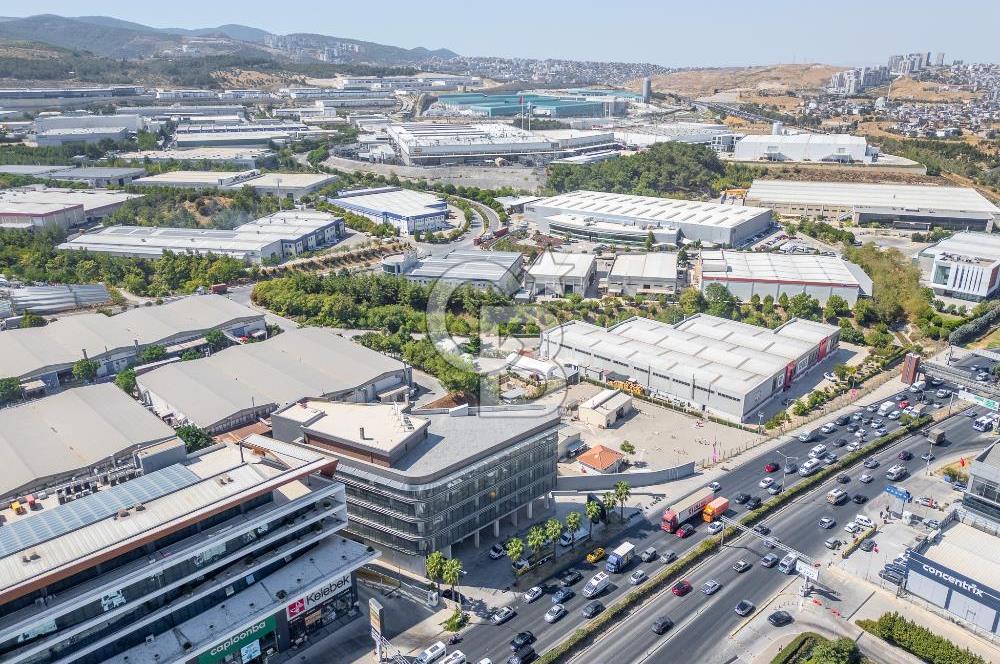 AKÇAY CADDESİ OPTİMUM KARŞISINDA 7 KATLI SATILIK İŞ MERKEZİ