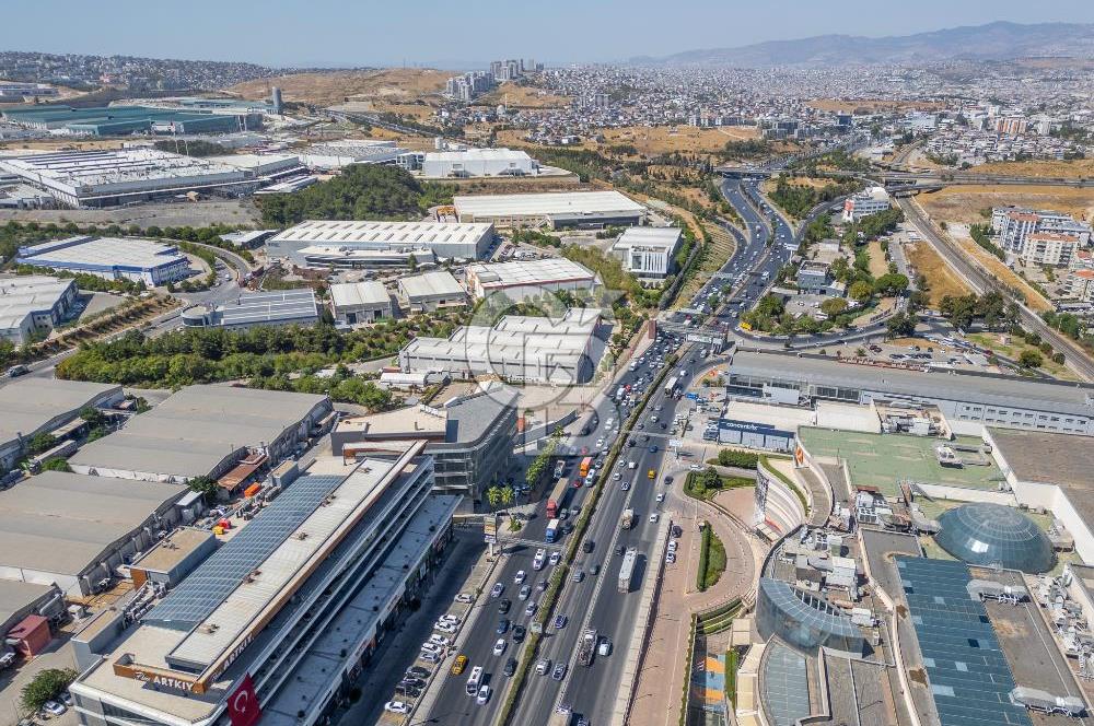 AKÇAY CADDESİ OPTİMUM KARŞISINDA 7 KATLI SATILIK İŞ MERKEZİ