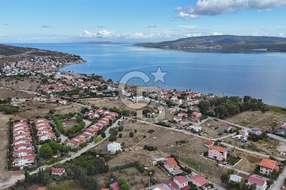 URLA GÜLBAHÇE'DE SİTE İÇİNDE 3+1 SATILIK DUBLEKS VİLLA