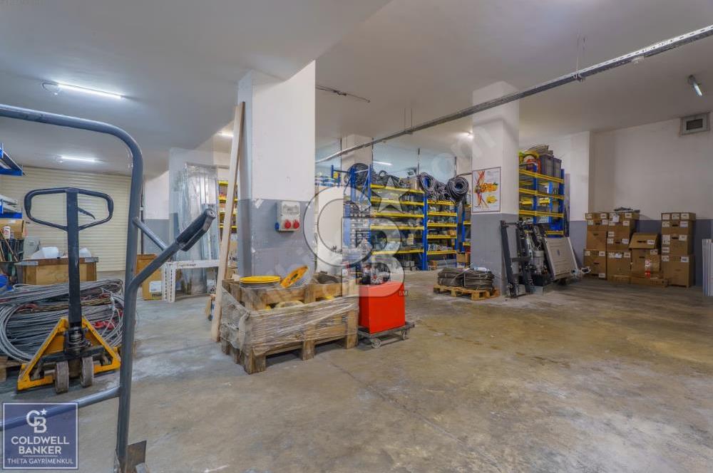 ÜMRANİYE ESENKENT SATILIK 1060 M2 PLAZA