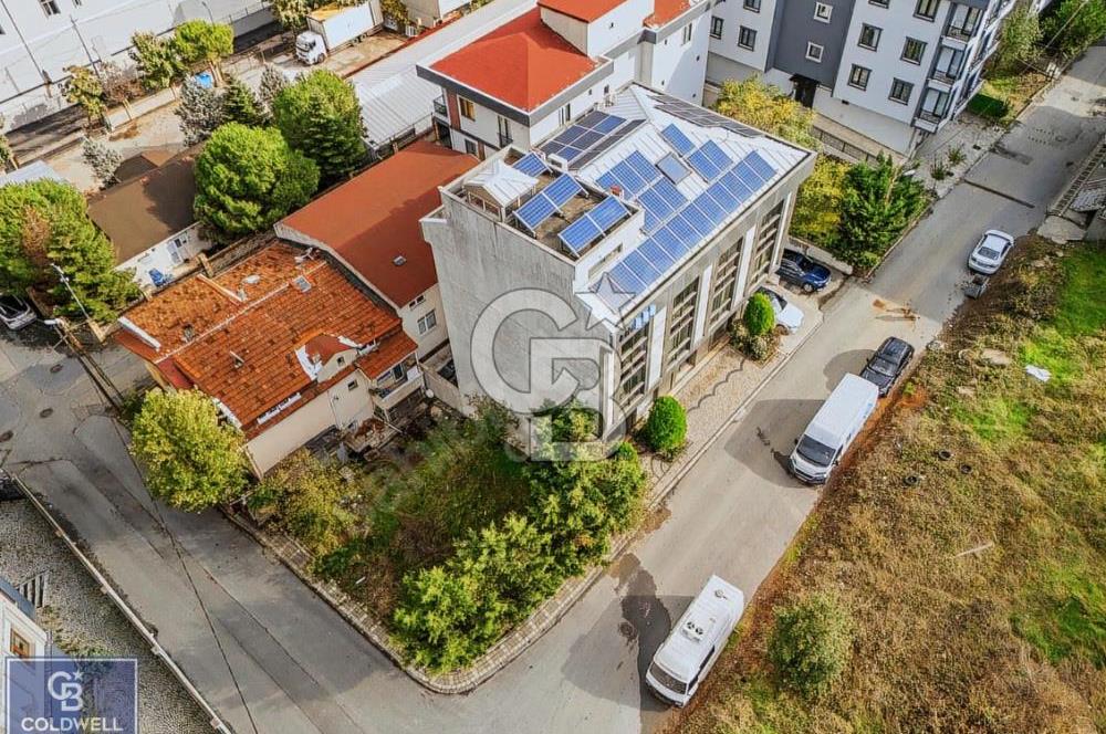 ÜMRANİYE ESENKENT SATILIK 1060 M2 PLAZA