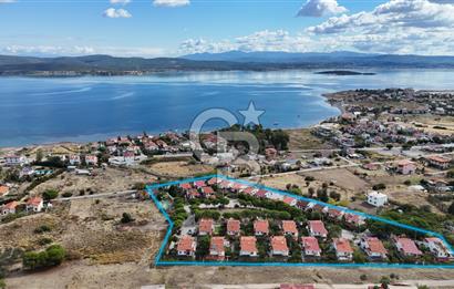 URLA GÜLBAHÇE'DE SİTE İÇİNDE 3+1 SATILIK DUBLEKS VİLLA