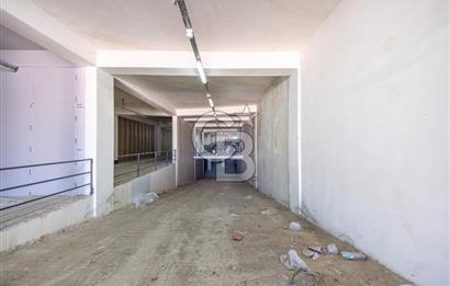 AKÇAY CADDESİ OPTİMUM KARŞISINDA 7 KATLI SATILIK İŞ MERKEZİ