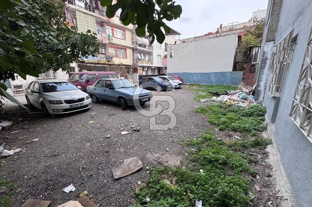 Folkart Towers karşısı Depolamaya uygun Kiralık Arsa