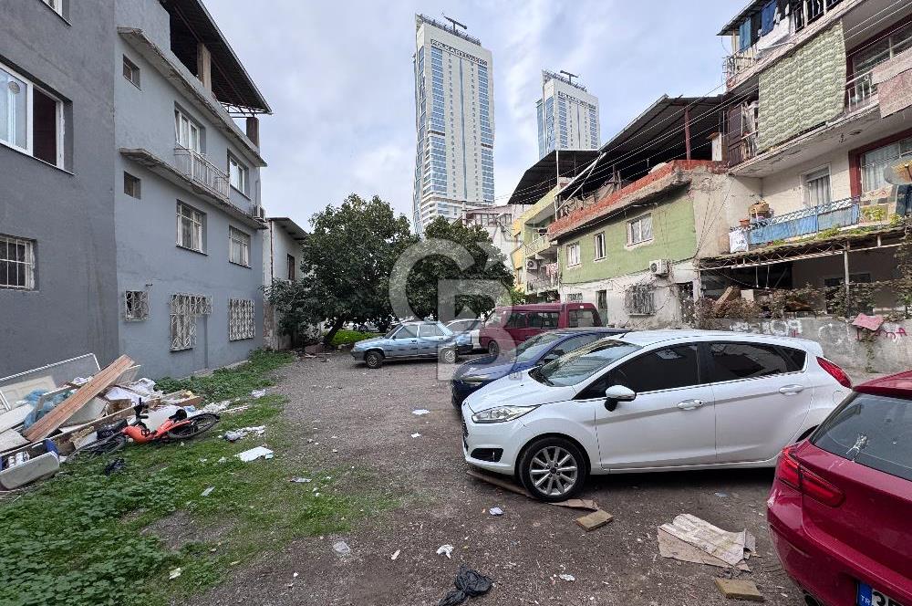 Folkart Towers karşısı Depolamaya uygun Kiralık Arsa