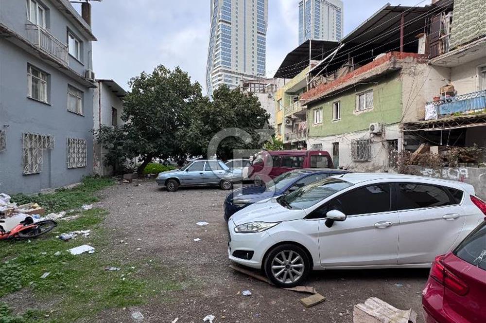 Folkart Towers karşısı Depolamaya uygun Kiralık Arsa