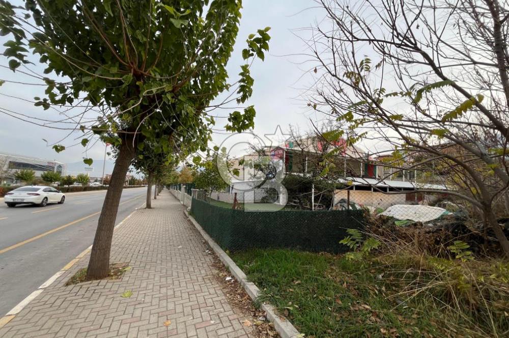 Bereketler Mahallesi'nde Cadde Üzeri Satılık Ticari Spor Tesisi