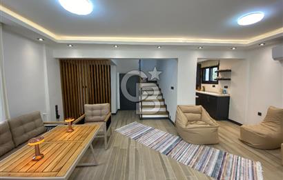 URLA GÜLBAHÇE'DE SİTE İÇİNDE 3+1 SATILIK DUBLEKS VİLLA