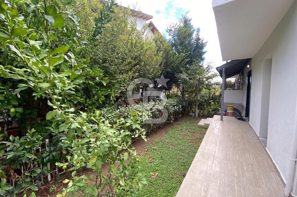 URLA GÜLBAHÇE'DE SİTE İÇİNDE 3+1 SATILIK DUBLEKS VİLLA