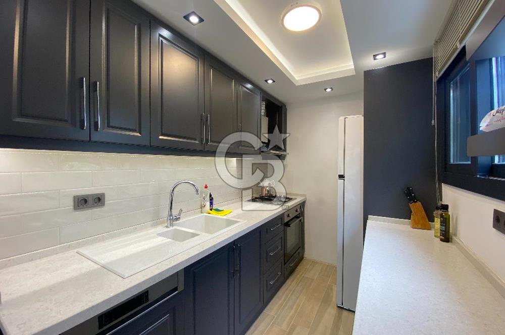 URLA GÜLBAHÇE'DE SİTE İÇİNDE 3+1 SATILIK DUBLEKS VİLLA