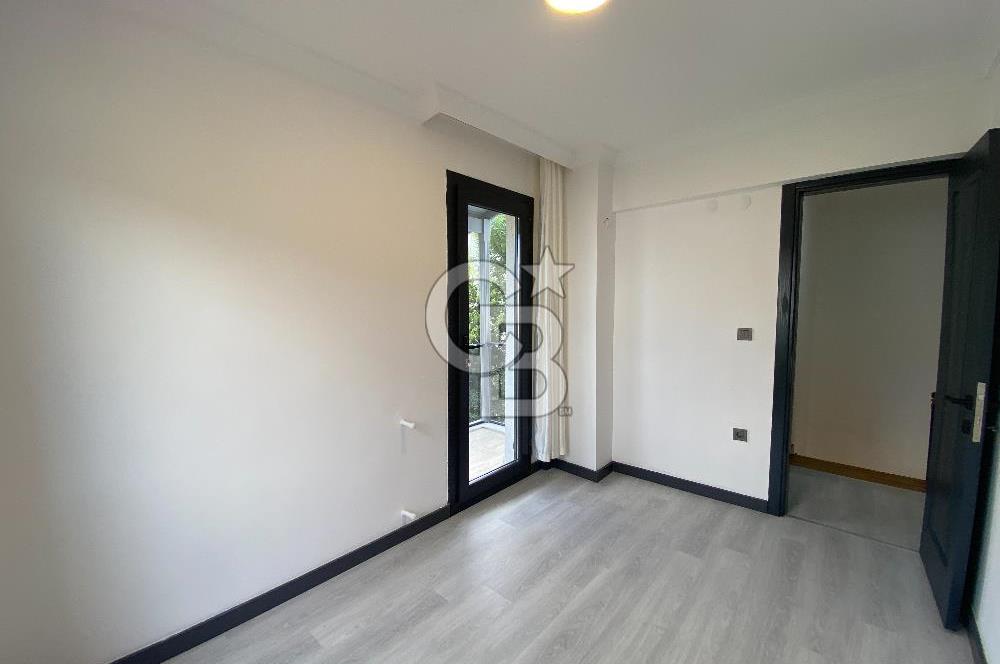 URLA GÜLBAHÇE'DE SİTE İÇİNDE 3+1 SATILIK DUBLEKS VİLLA