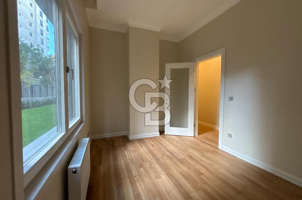 FENER KALAMIŞ CD. YEŞİLLİKLER İÇİNDE 3+1 SIFIR BAHÇE KATI