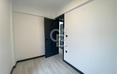 URLA GÜLBAHÇE'DE SİTE İÇİNDE 3+1 SATILIK DUBLEKS VİLLA