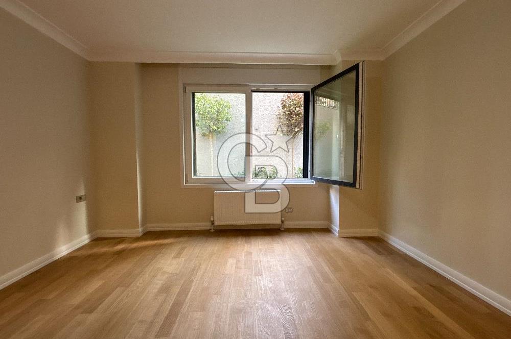 FENER KALAMIŞ CD. YEŞİLLİKLER İÇİNDE 3+1 SIFIR BAHÇE KATI