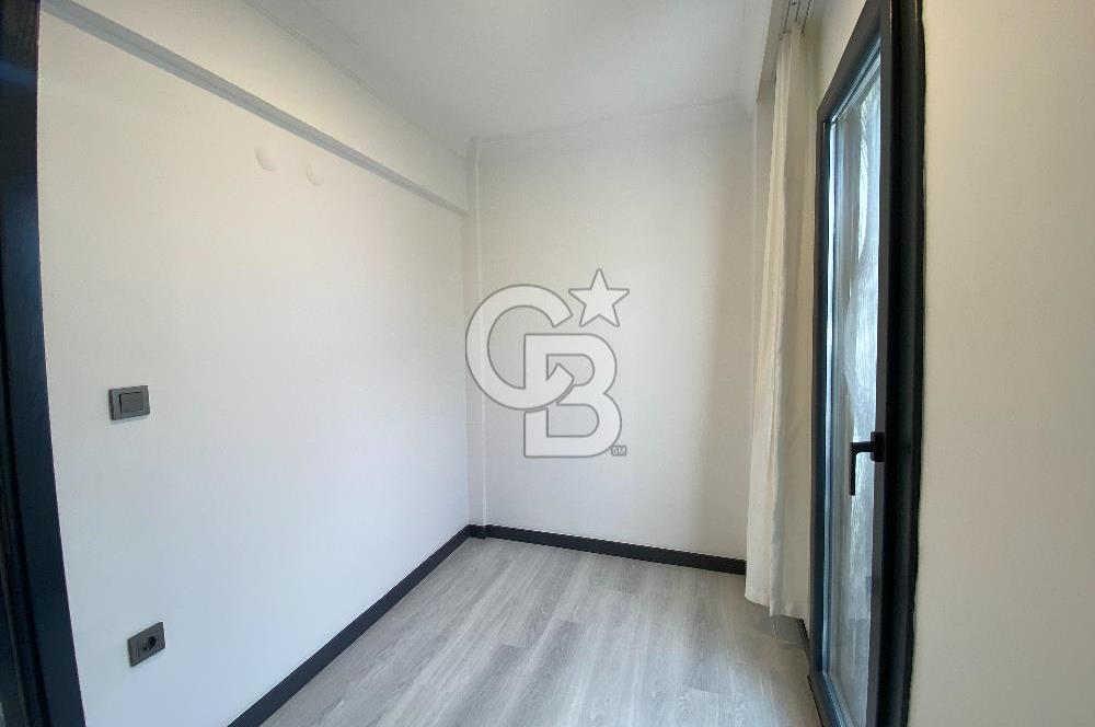 URLA GÜLBAHÇE'DE SİTE İÇİNDE 3+1 SATILIK DUBLEKS VİLLA