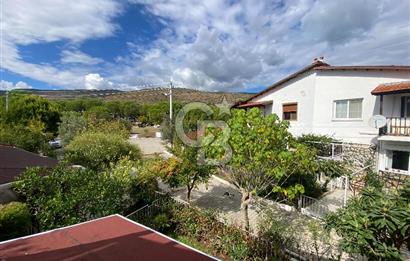 URLA GÜLBAHÇE'DE SİTE İÇİNDE 3+1 SATILIK DUBLEKS VİLLA