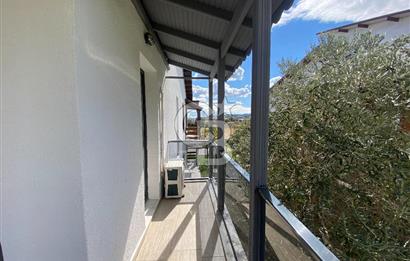 URLA GÜLBAHÇE'DE SİTE İÇİNDE 3+1 SATILIK DUBLEKS VİLLA