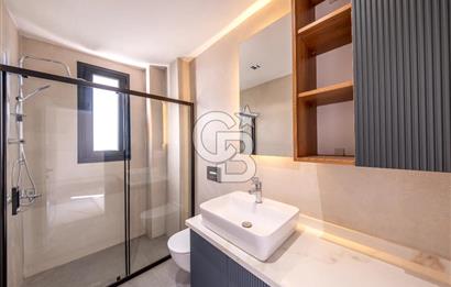 SEFERİHİSAR SIĞACIK SATILIK DENİZ MANZARALI 4+1 VİLLA