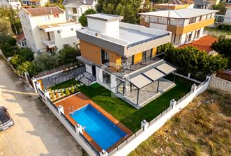 SEFERİHİSAR SIĞACIK SATILIK DENİZ MANZARALI 4+1 VİLLA - 1 - 315804