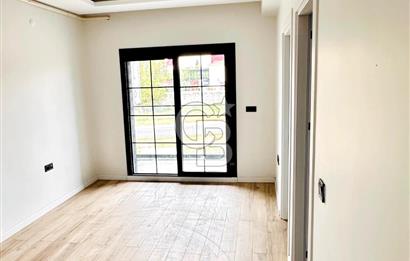 Balatçık Tramvay Durağı Karşısında Satılık 1+1 Daire