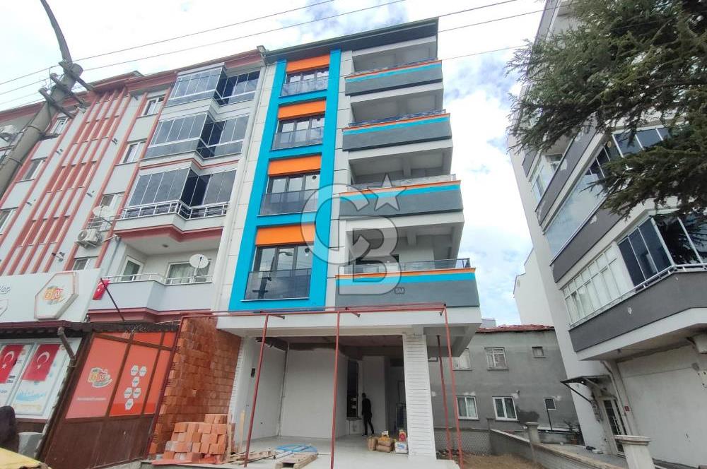 CB KiNG'DEN CENGİZ TOPEL CADDESİNDE 2+1 SIFIR SATILIK DAİRE