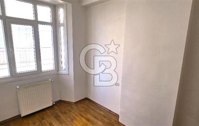 ACIBADEM GENİŞ FERAH GÜNEŞ ALAN BENZERSİZ 110m2 3+1 KİRALIK DAİRE FIRSATI