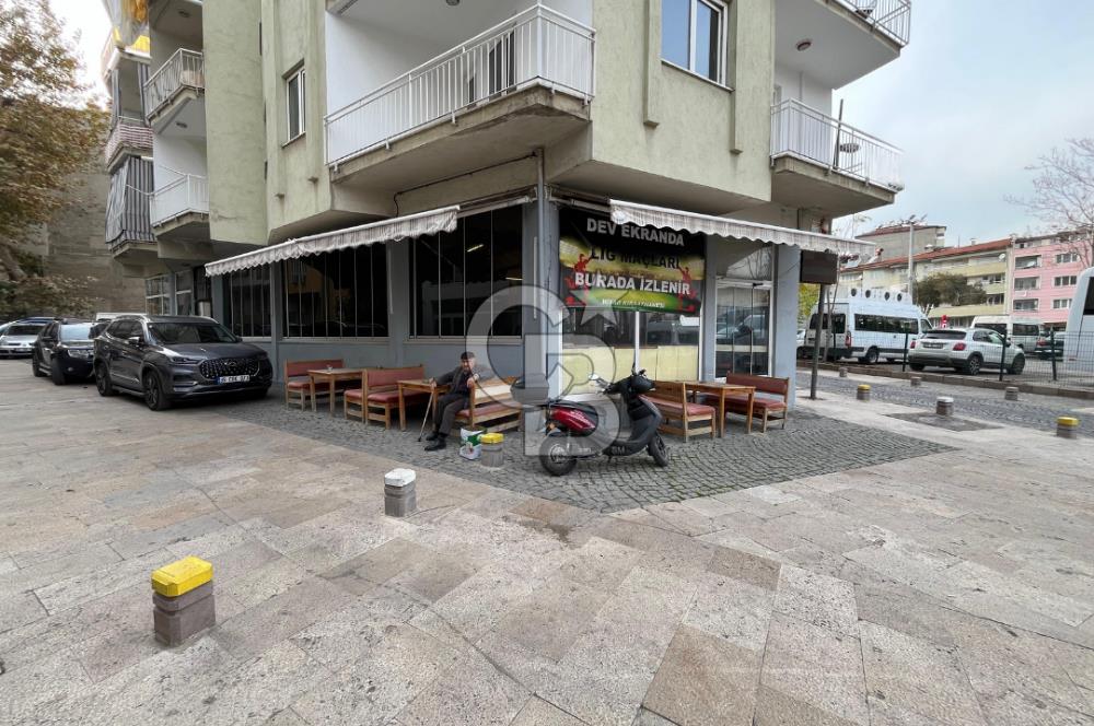 Çınar Meydanına Yakın 263 M² Satılık Kiracılı İşyeri