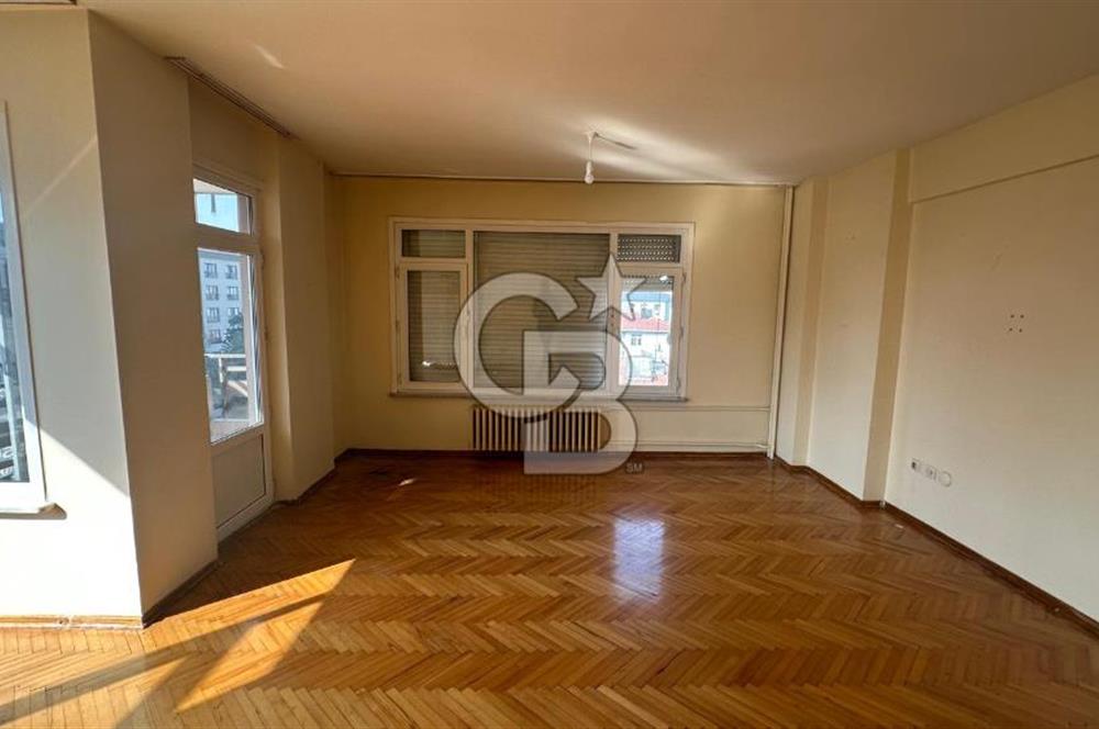 FENERYOLU GEDİKLİ SOKAK 3+1 120 M2 NET BALKONLU DAİRE