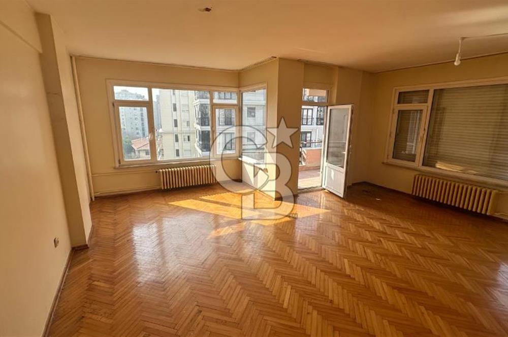 FENERYOLU GEDİKLİ SOKAK 3+1 120 M2 NET BALKONLU DAİRE
