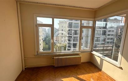 FENERYOLU GEDİKLİ SOKAK 3+1 120 M2 NET BALKONLU DAİRE