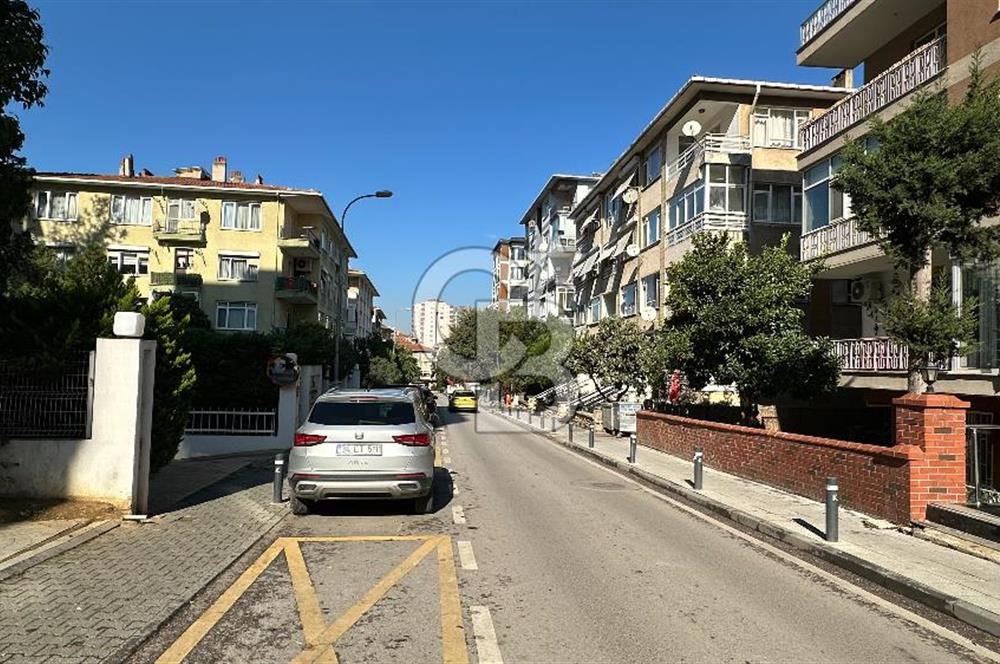 FENERYOLU GEDİKLİ SOKAK 3+1 120 M2 NET BALKONLU DAİRE