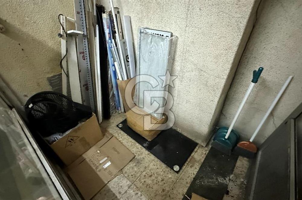 KEMANKEŞ'DE KARAKÖY PASAJ'INDA 4.KAT İŞ HANI KATI 100M2