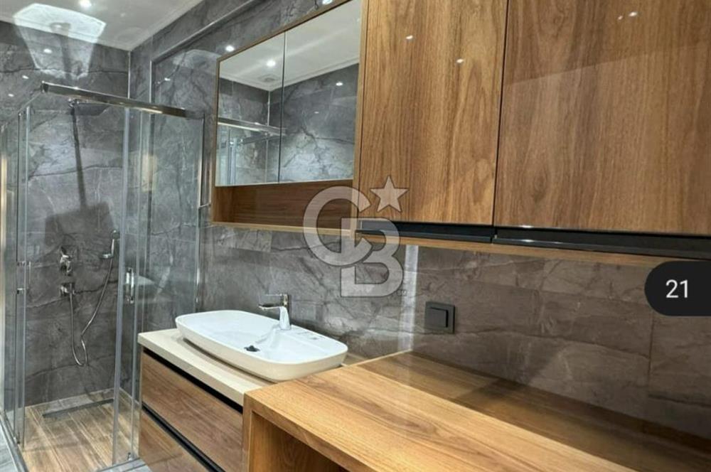 MENDERES COLDWELL BANKER POYRAZ'DAN GENİŞ BAHÇELİ MODERN VİLLA..