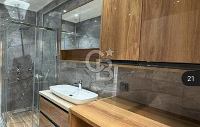 MENDERES COLDWELL BANKER POYRAZ'DAN GENİŞ BAHÇELİ MODERN VİLLA..