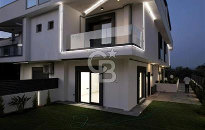 MENDERES COLDWELL BANKER POYRAZ'DAN GENİŞ BAHÇELİ MODERN VİLLA..