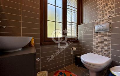 SARIYER USKUMRUKÖY’DE BELKIS KONAKLARI’NDA  3+1  BAHÇELİ ÇATI DUBLEKSİ