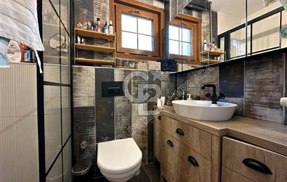 SARIYER USKUMRUKÖY’DE BELKIS KONAKLARI’NDA  3+1  BAHÇELİ ÇATI DUBLEKSİ