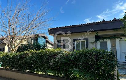 SARIYER USKUMRUKÖY’DE BELKIS KONAKLARI’NDA  3+1  BAHÇELİ ÇATI DUBLEKSİ