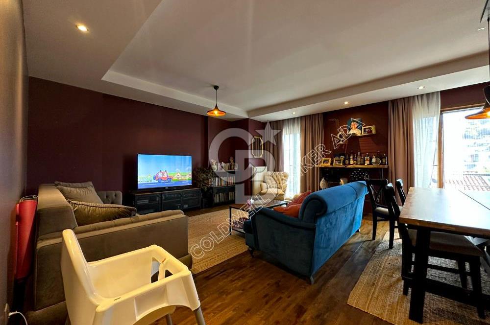 SARIYER USKUMRUKÖY’DE BELKIS KONAKLARI’NDA  3+1  BAHÇELİ ÇATI DUBLEKSİ