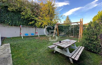 SARIYER USKUMRUKÖY’DE BELKIS KONAKLARI’NDA  3+1  BAHÇELİ ÇATI DUBLEKSİ