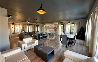 SARIYER USKUMRUKÖY’DE BELKIS KONAKLARI’NDA  3+1  BAHÇELİ ÇATI DUBLEKSİ