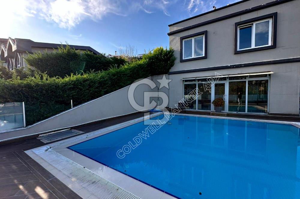 SARIYER USKUMRUKÖY’DE BELKIS KONAKLARI’NDA  3+1  BAHÇELİ ÇATI DUBLEKSİ