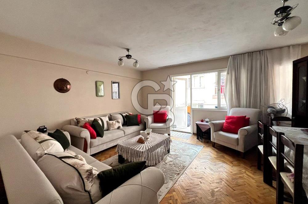 Karşıyaka Tuna Mahallesinde Satılık 3+1 Daire 