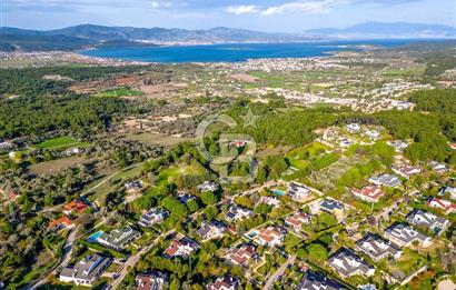 URLA İÇMELER SATILIK DENİZ MANZARALI 38.747 M2 2 PARSEL